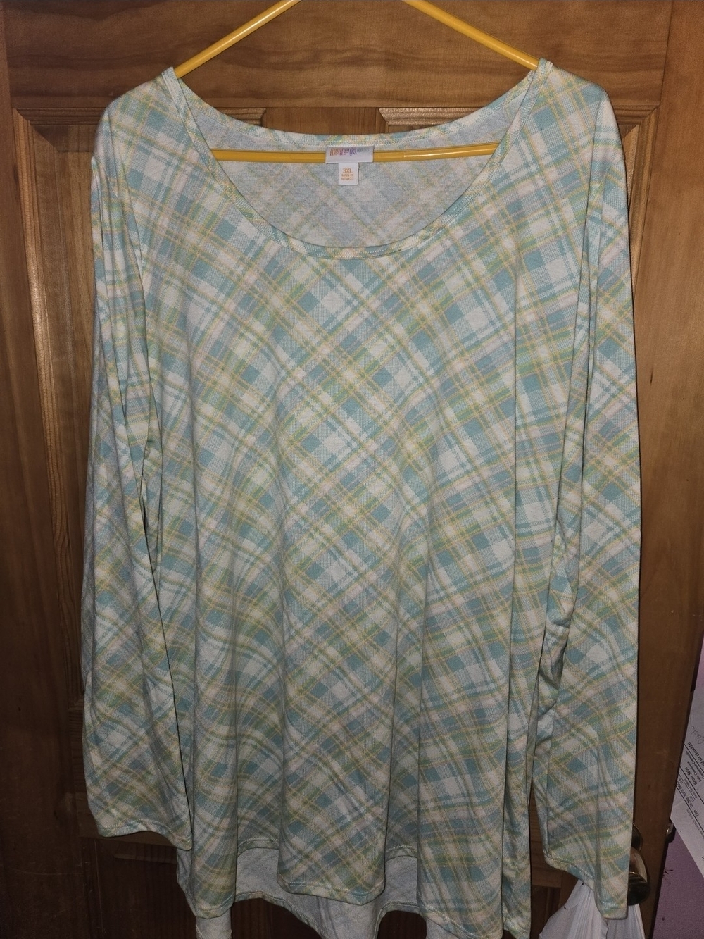 LuLaRoe Pastel Plaid Scoop-Neck Top in Mint, Yellow, Pink